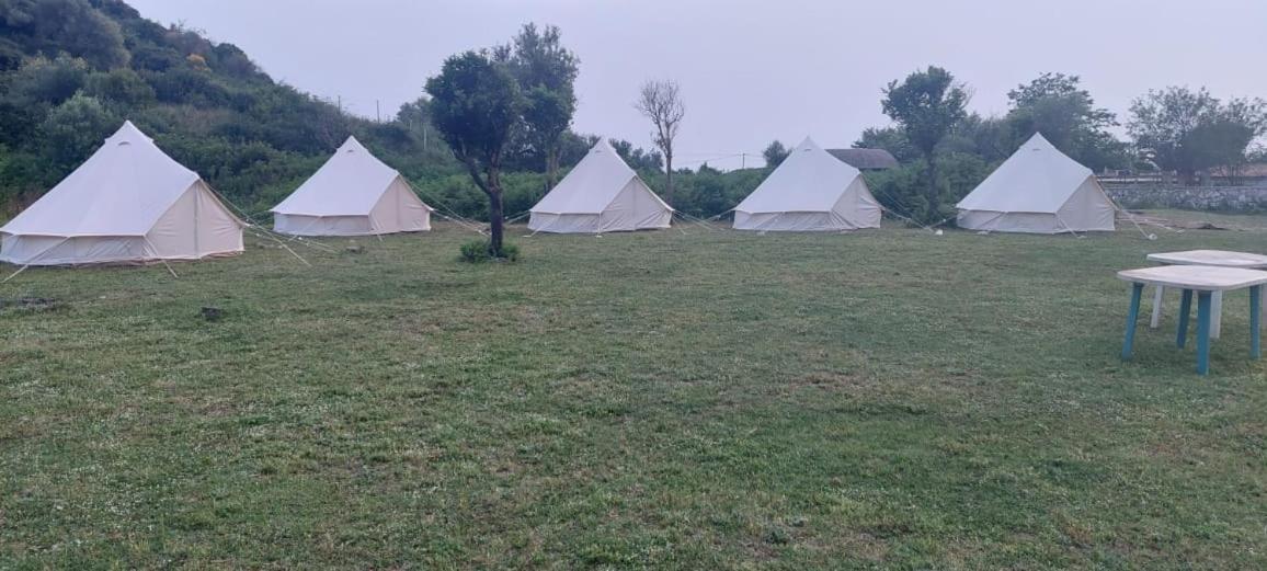 Готель Riverside Bunec Camping Piqeras Екстер'єр фото